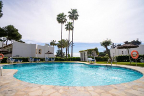 Miraflores golf penthouse with the pine view